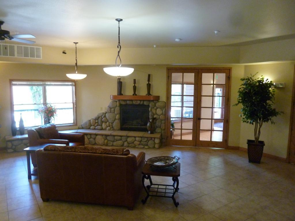 Ruidoso River Resort Condos エクステリア 写真
